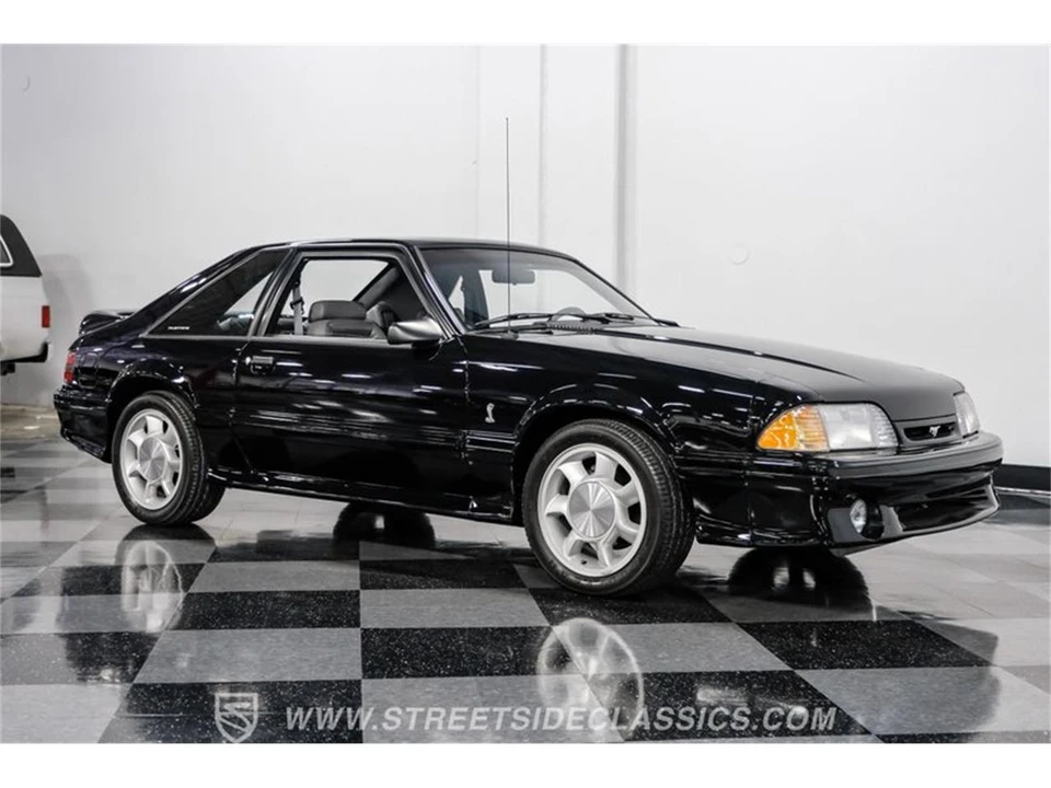 1993 Ford Mustang 3rd Gen - Image 14 of 31