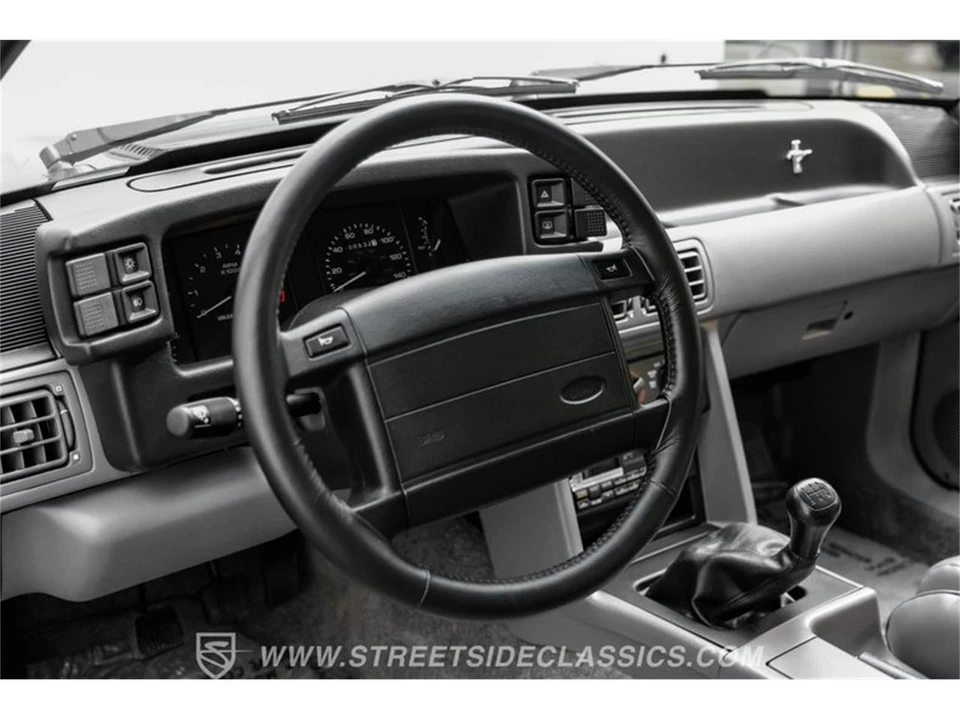 1993 Ford Mustang 3rd Gen - Image 4 of 31