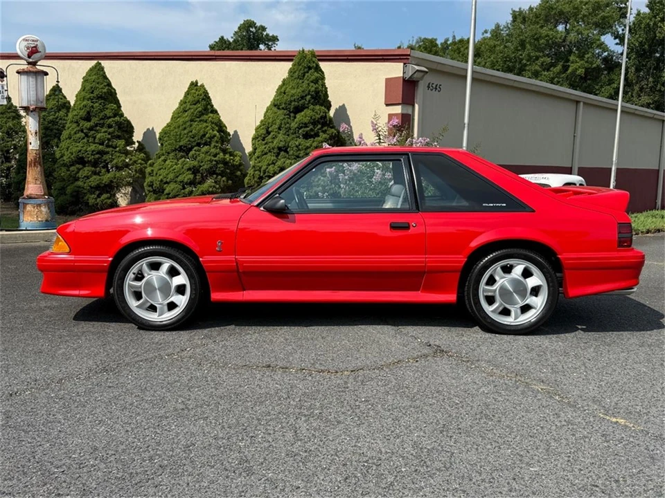 1993 Ford Mustang 3rd Gen - Image 10 of 31