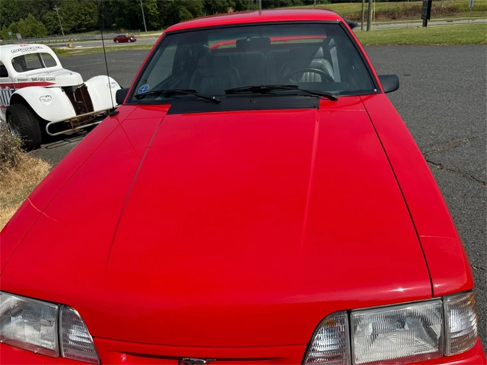 1993 Ford Mustang 3rd Gen - Image 4 of 31