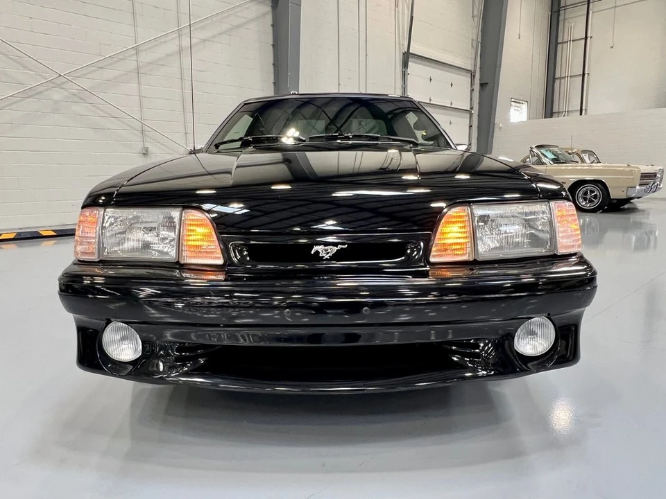 1993 Ford Mustang 3rd Gen - Image 2 of 12