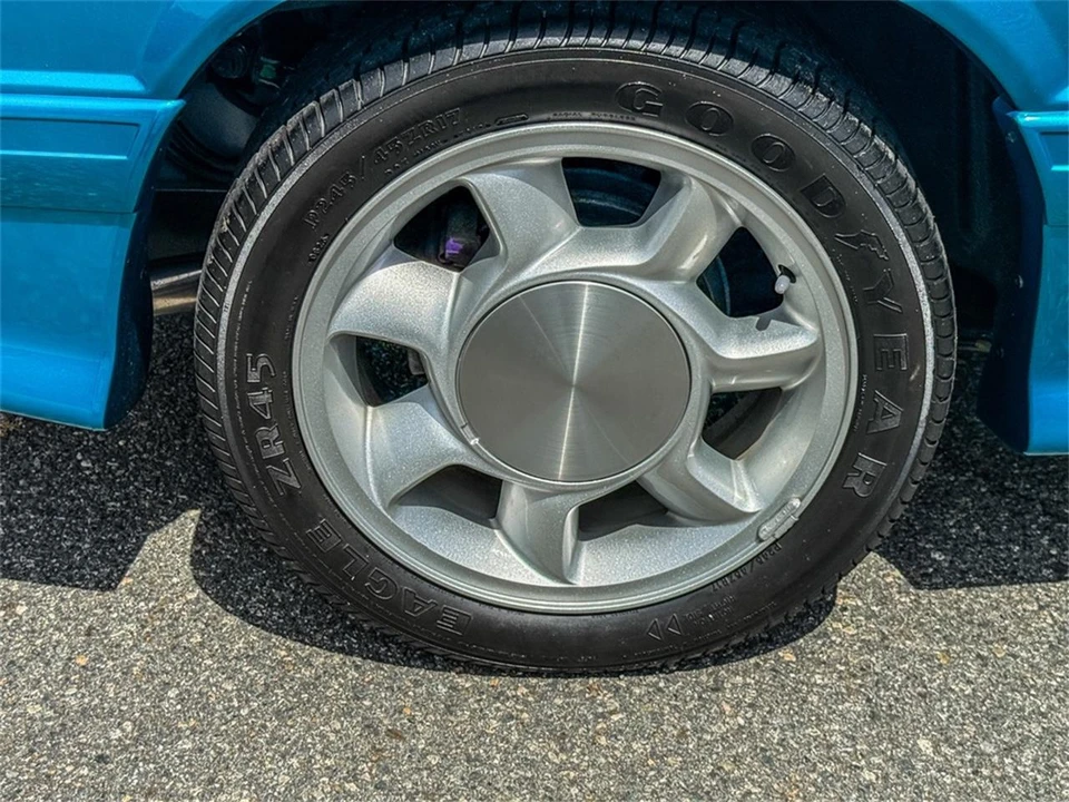 1993 Ford Mustang 3rd Gen - Image 30 of 31