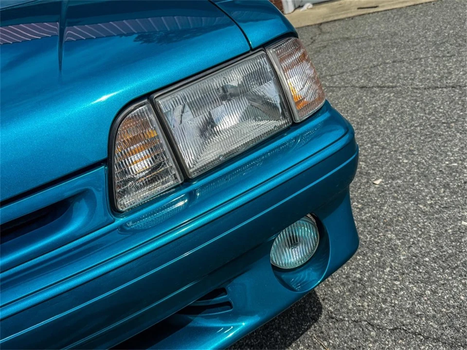 1993 Ford Mustang 3rd Gen - Image 4 of 31