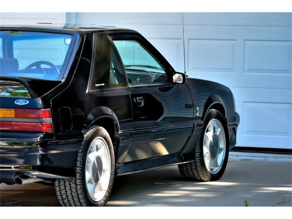 1993 Ford Mustang 3rd Gen - Image 9 of 31