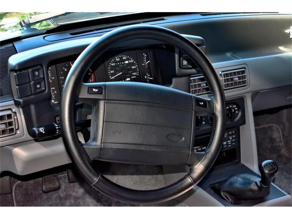1993 Ford Mustang 3rd Gen - Image 24 of 31