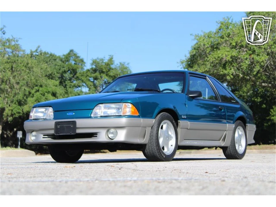 1993 Ford Mustang 3rd Gen - Image 2 of 31