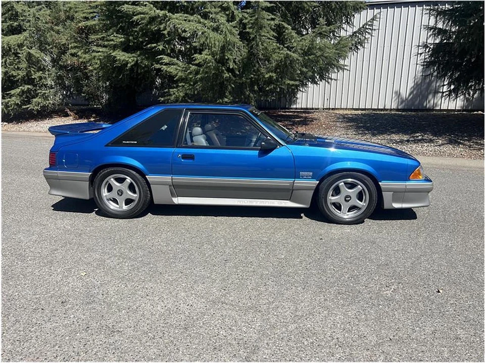 1993 Ford Mustang 3rd Gen - Image 4 of 31