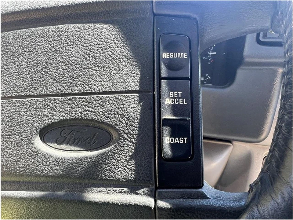 1993 Ford Mustang 3rd Gen - Image 25 of 31