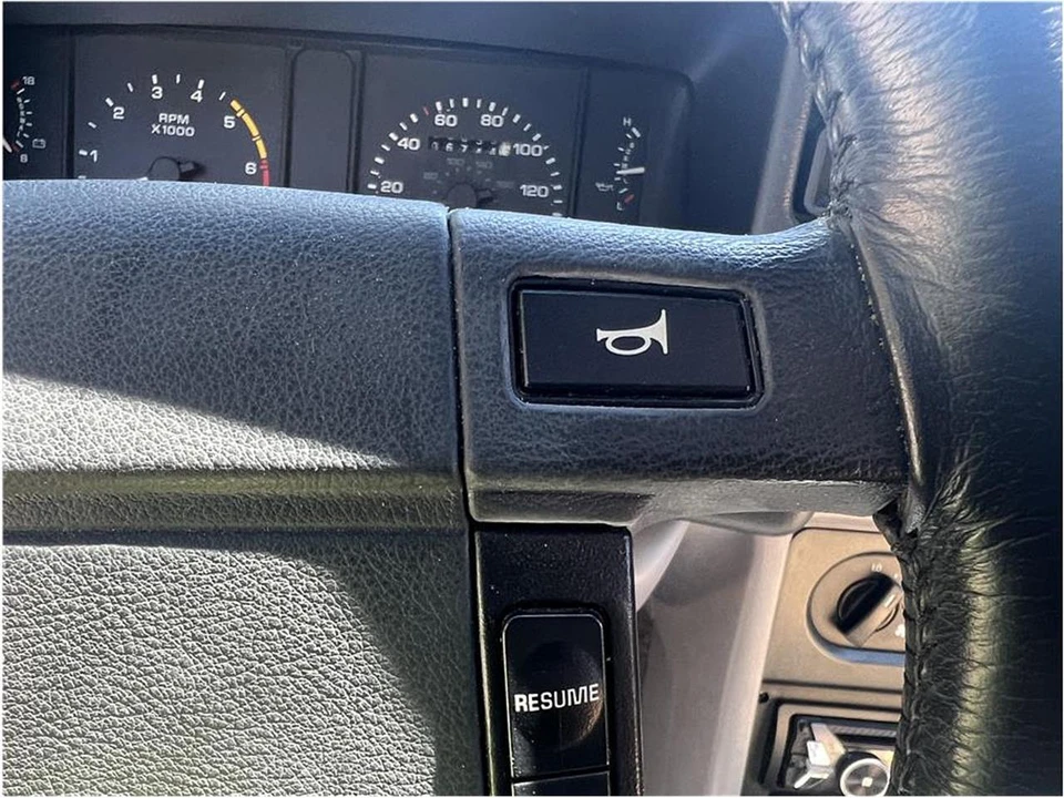1993 Ford Mustang 3rd Gen - Image 26 of 31