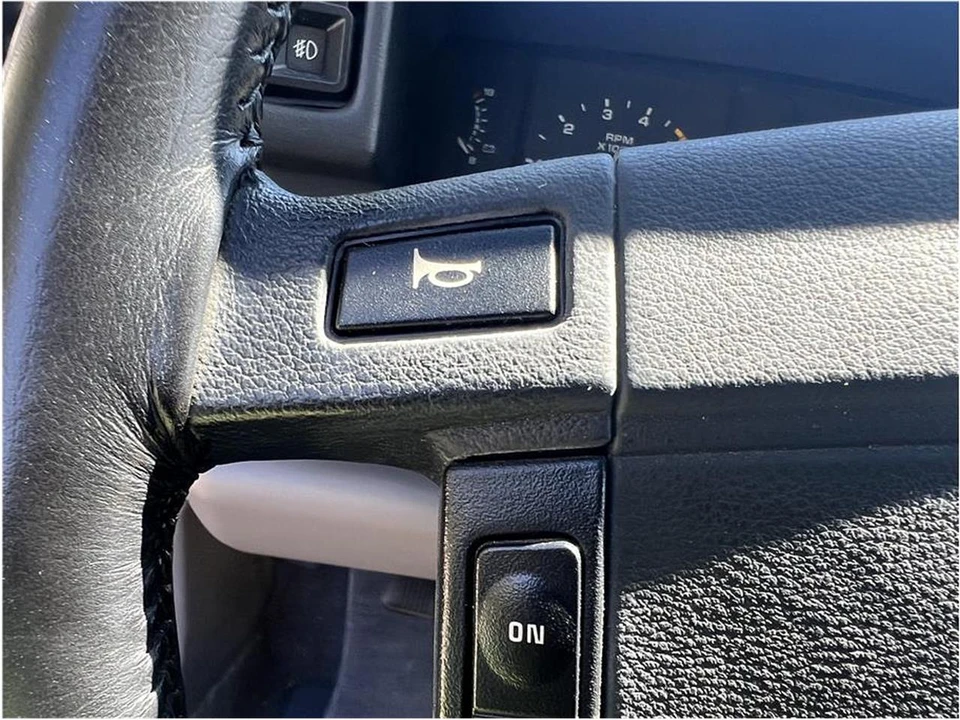 1993 Ford Mustang 3rd Gen - Image 27 of 31