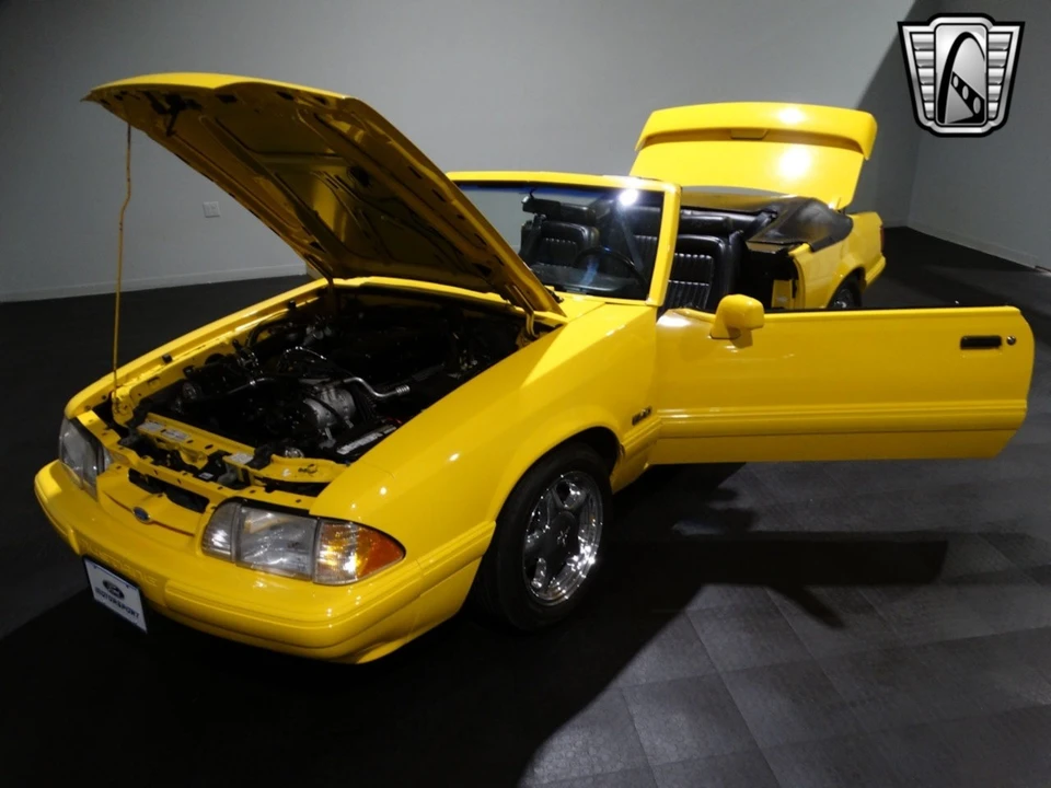 1993 Ford Mustang 3rd Gen - Image 13 of 21