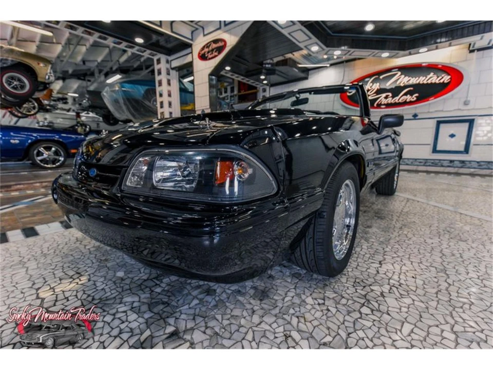 1993 Ford Mustang 3rd Gen - Image 5 of 31