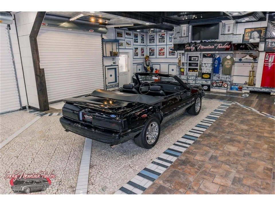 1993 Ford Mustang 3rd Gen - Image 21 of 31
