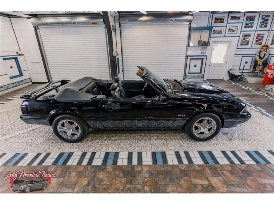 1993 Ford Mustang 3rd Gen - Image 20 of 31