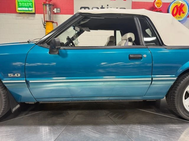 1993 Ford Mustang 3rd Gen - Image 20 of 21