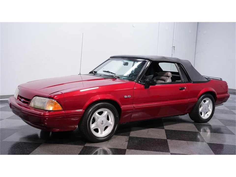 1993 Ford Mustang 3rd Gen - Image 7 of 31