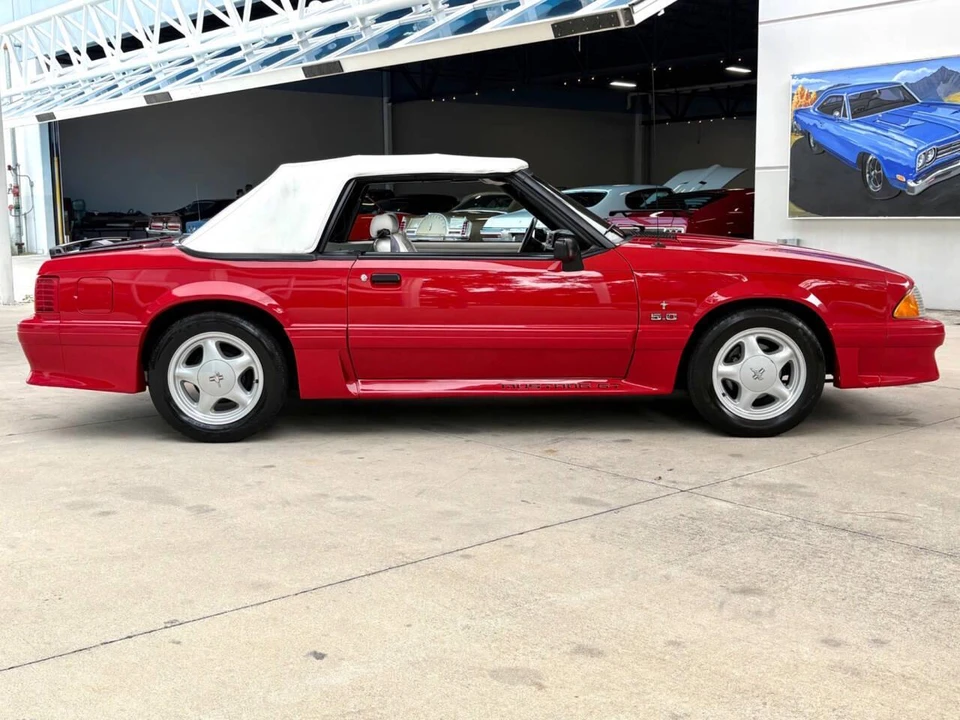 1993 Ford Mustang 3rd Gen - Image 22 of 31