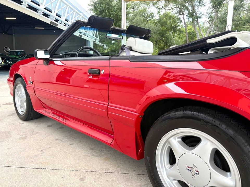 1993 Ford Mustang 3rd Gen - Image 14 of 31