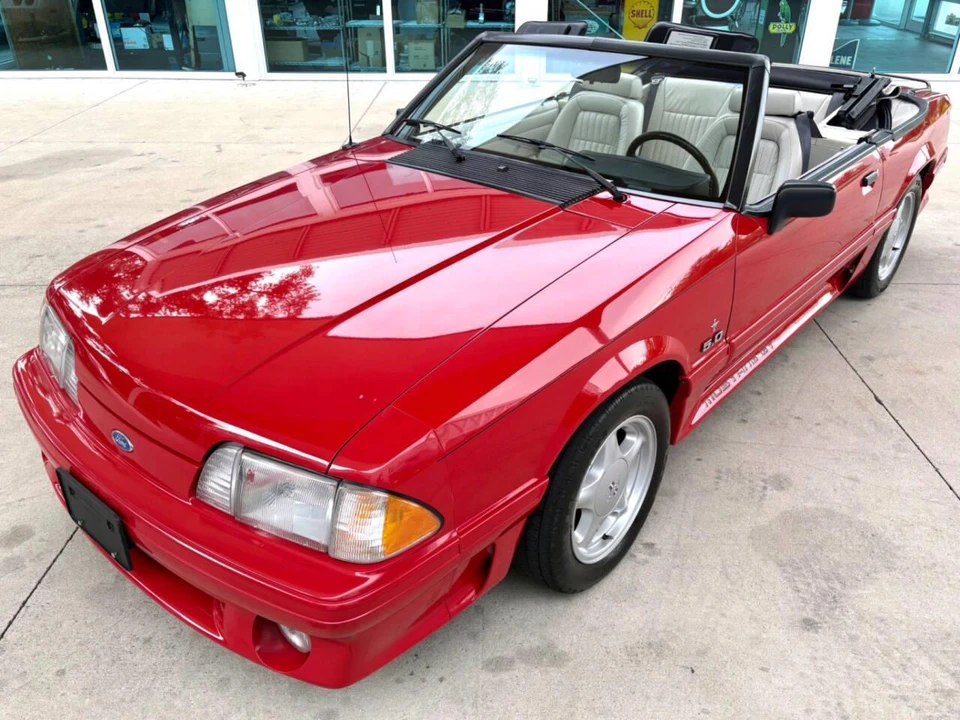1993 Ford Mustang 3rd Gen - Image 20 of 31