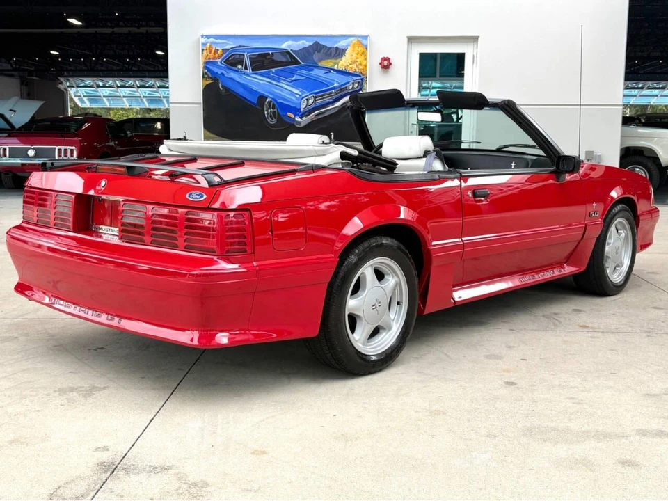 1993 Ford Mustang 3rd Gen - Image 6 of 31