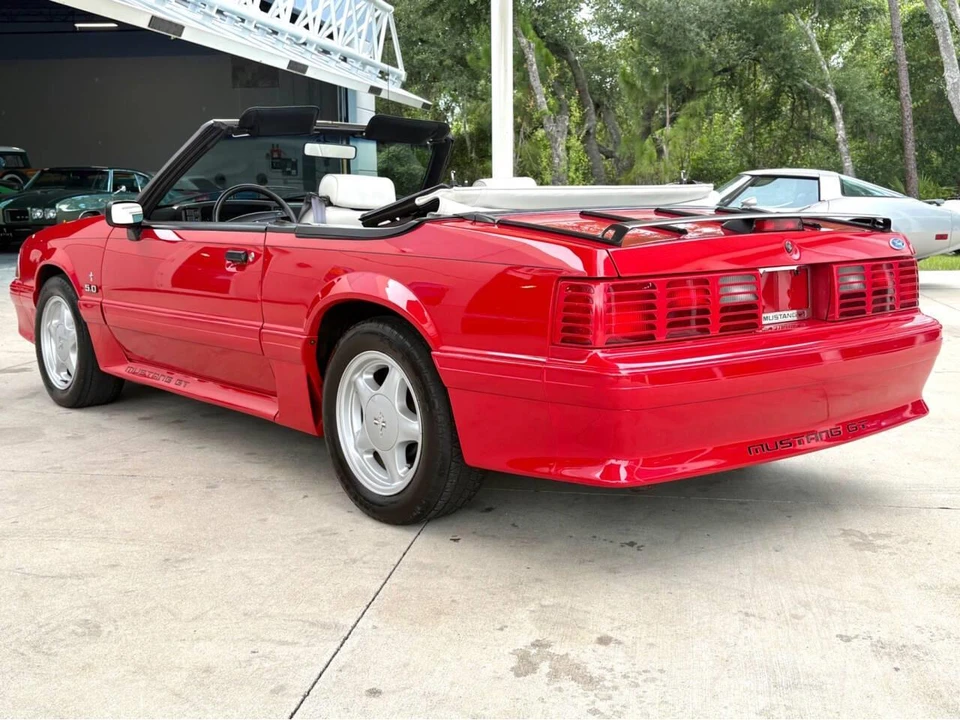 1993 Ford Mustang 3rd Gen - Image 9 of 31