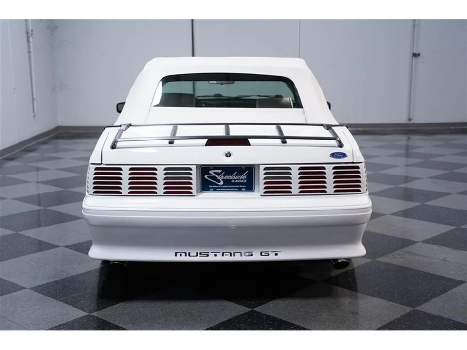 1993 Ford Mustang 3rd Gen - Image 9 of 31