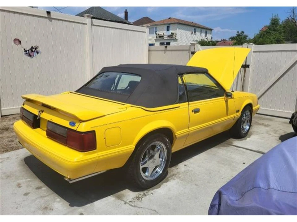 1993 Ford Mustang 3rd Gen - Image 4 of 17