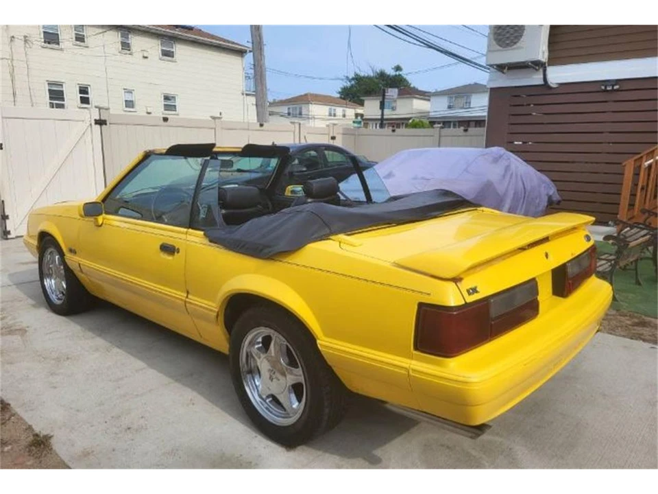 1993 Ford Mustang 3rd Gen - Image 15 of 17
