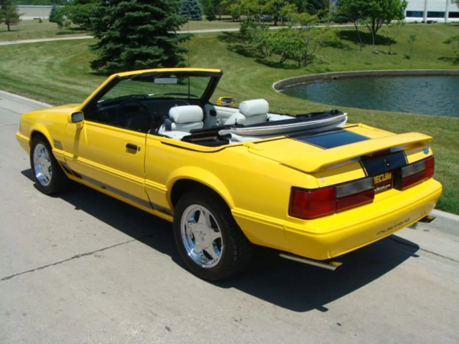 1993 Ford Mustang 3rd Gen - Image 2 of 8