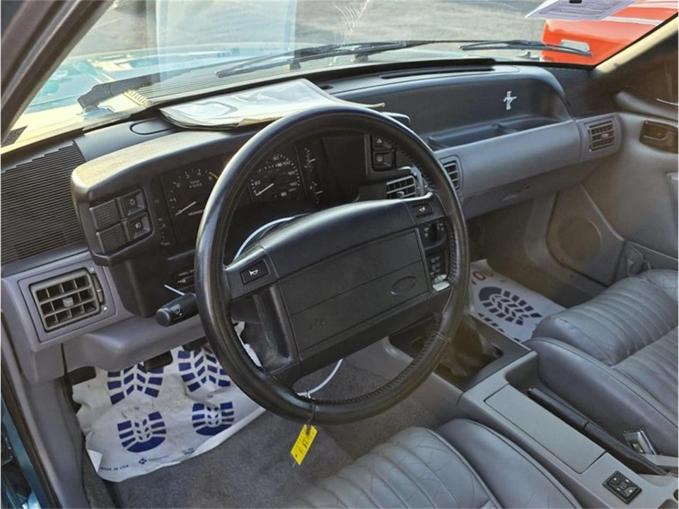 1993 Ford Mustang Cobra R 3rd Gen - Image 15 of 31