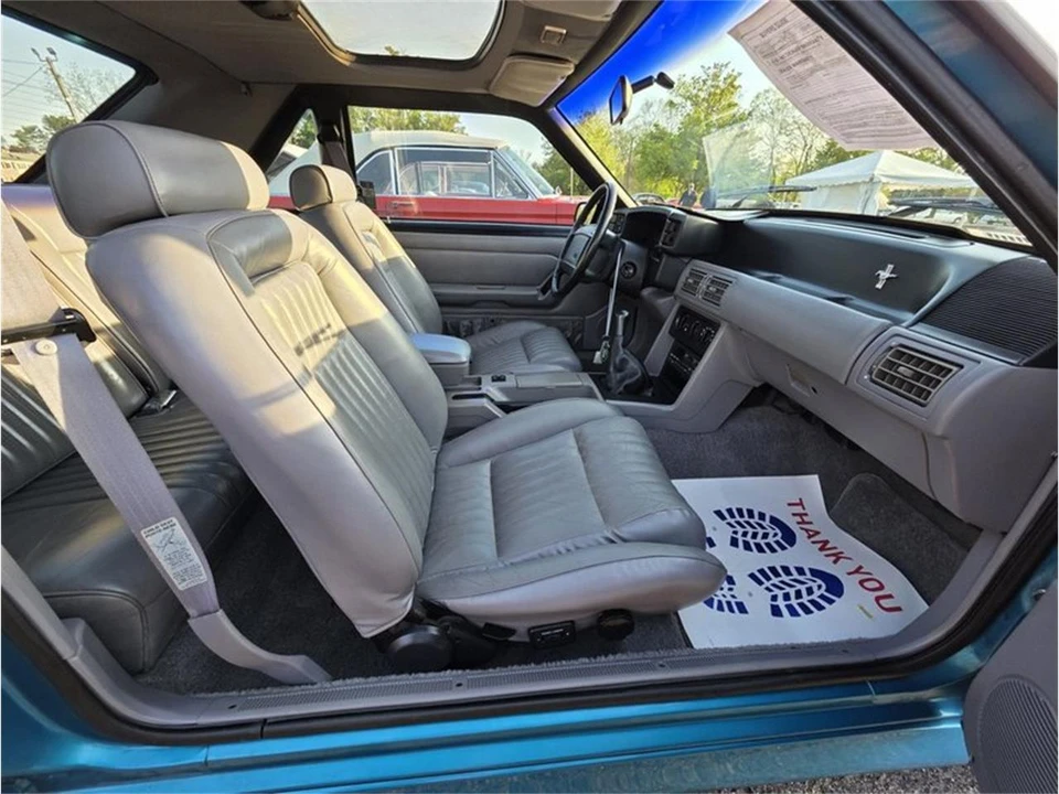 1993 Ford Mustang Cobra R 3rd Gen - Image 19 of 31