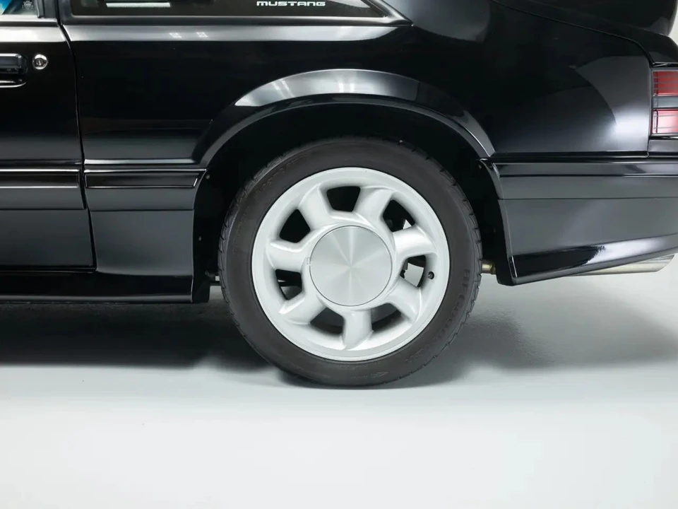 1993 Ford Mustang Cobra R 3rd Gen - Image 20 of 31