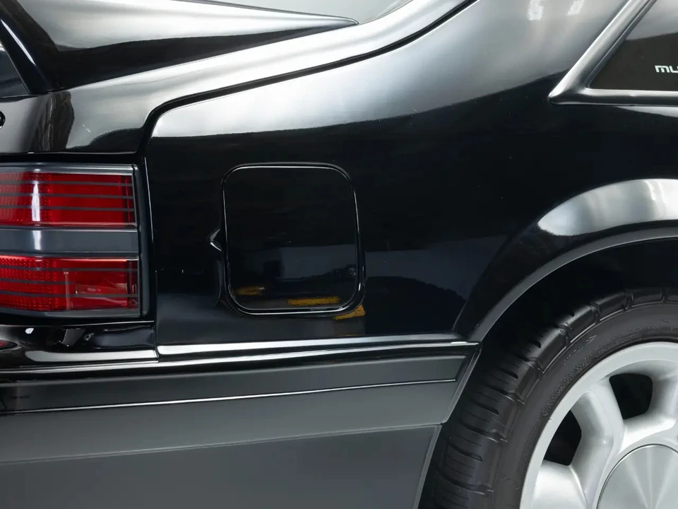 1993 Ford Mustang Cobra R 3rd Gen - Image 29 of 31