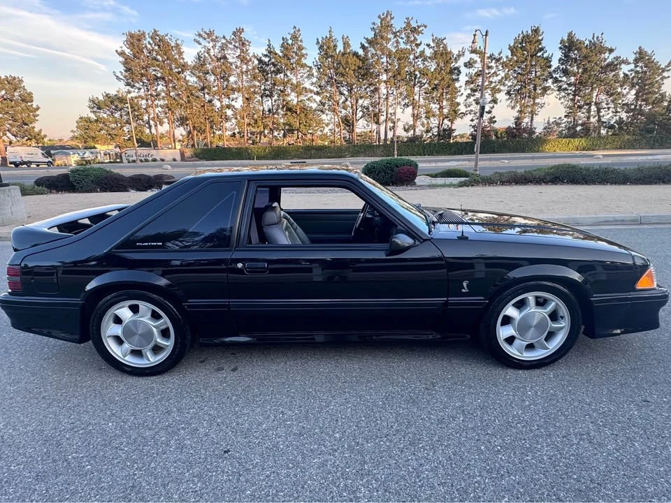 1993 Ford Mustang Cobra R 3rd Gen - Image 2 of 15