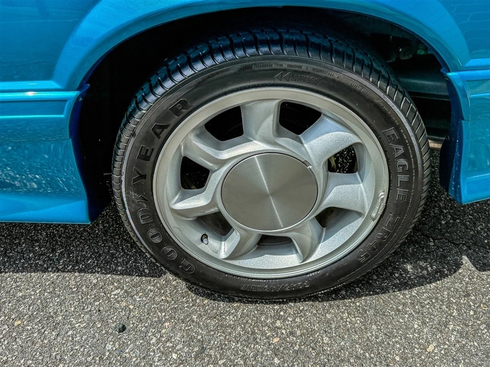 1993 Ford Mustang Cobra R 3rd Gen - Image 13 of 31