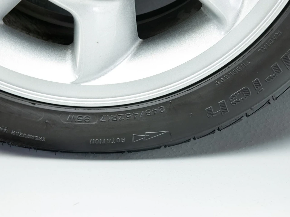 1993 Ford Mustang Cobra R 3rd Gen - Image 15 of 31