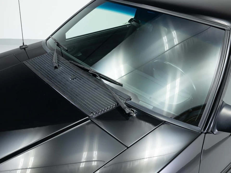 1993 Ford Mustang Cobra R 3rd Gen - Image 4 of 31