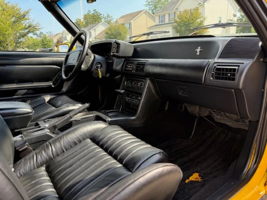 1993 Ford Mustang 3rd Gen - Image 14 of 31