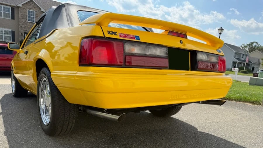1993 Ford Mustang 3rd Gen - Image 2 of 31