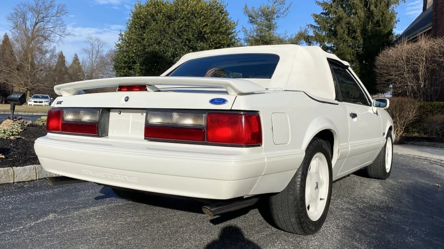 1993 Ford Mustang 3rd Gen - Image 9 of 27