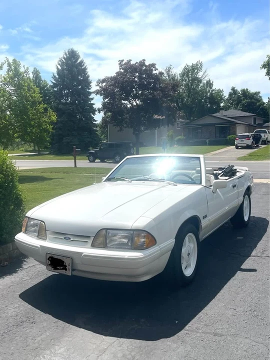 1993 Ford Mustang 3rd Gen - Image 2 of 11