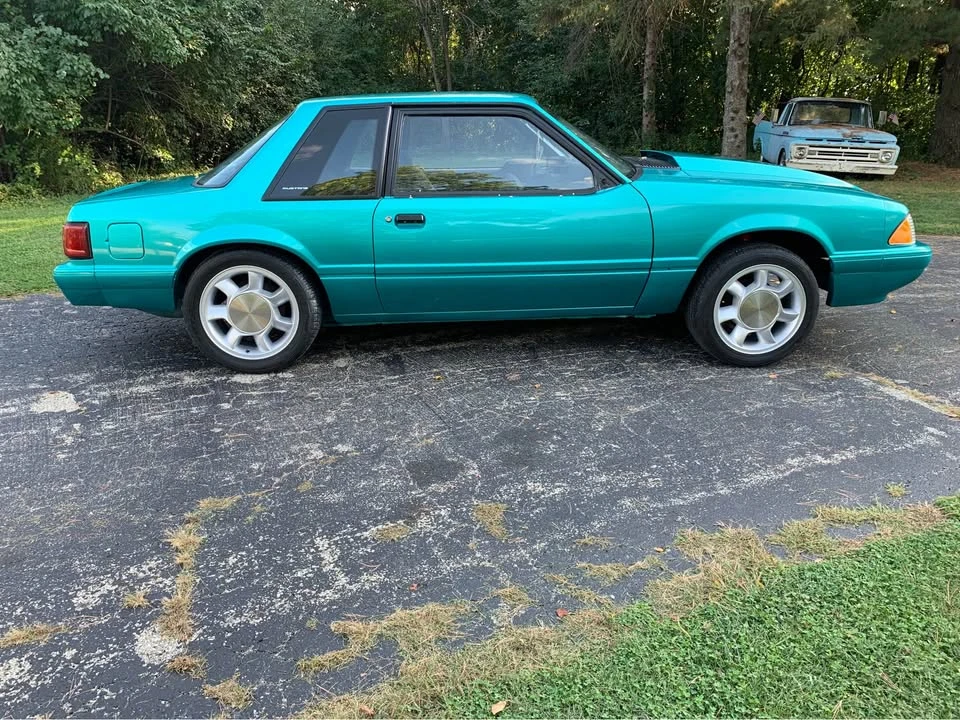 1993 Ford Mustang 3rd Gen - Image 5 of 19