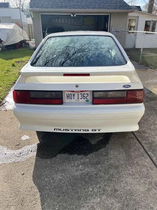 1993 Ford Mustang 3rd Gen - Image 4 of 10