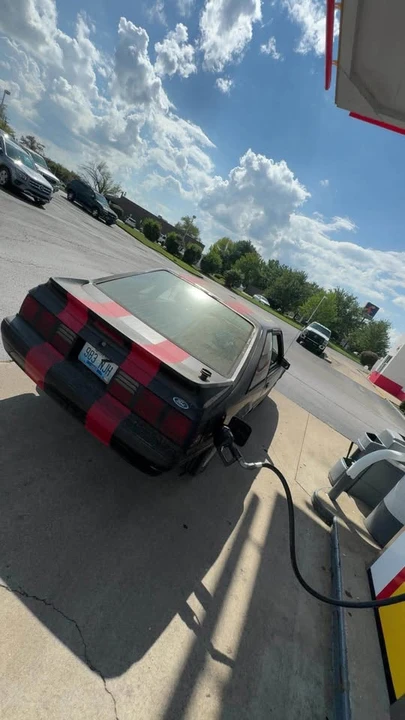 1993 Ford Mustang 3rd Gen - Image 2 of 4