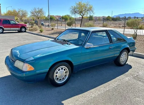 1993 Ford Mustang LX Coupe