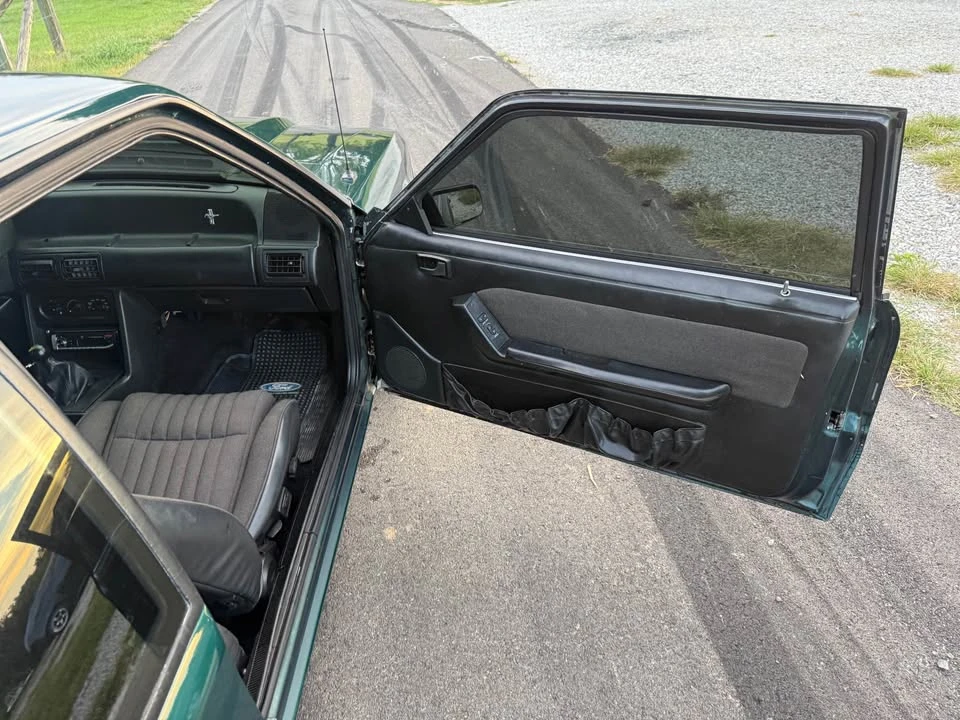 1993 Ford Mustang 3rd Gen - Image 13 of 18