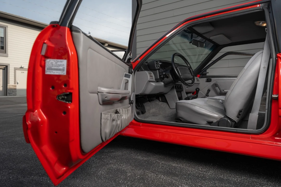 1993 Ford Mustang 3rd Gen - Image 23 of 31