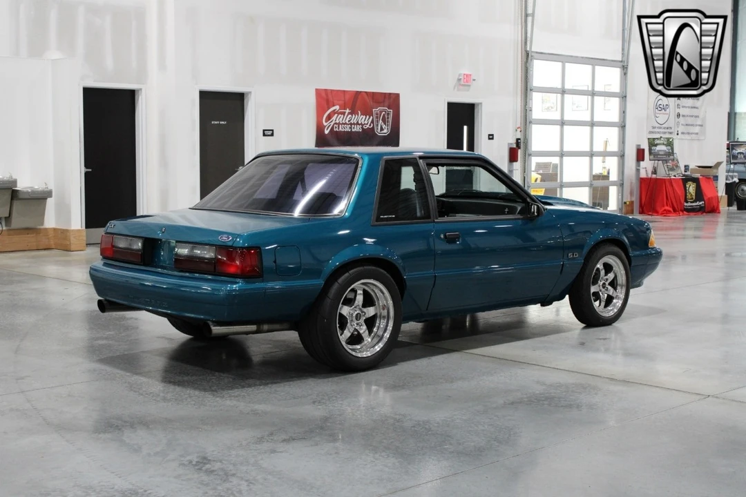 1993 Ford Mustang 3rd Gen - Image 5 of 12