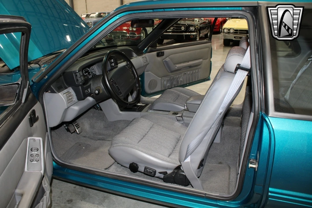 1993 Ford Mustang 3rd Gen - Image 8 of 12