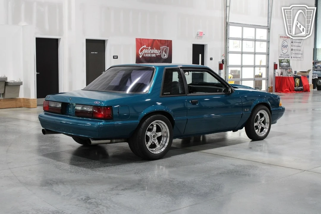 1993 Ford Mustang 3rd Gen - Image 5 of 12
